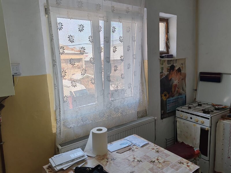 Pantelimon centru, langa scoala,